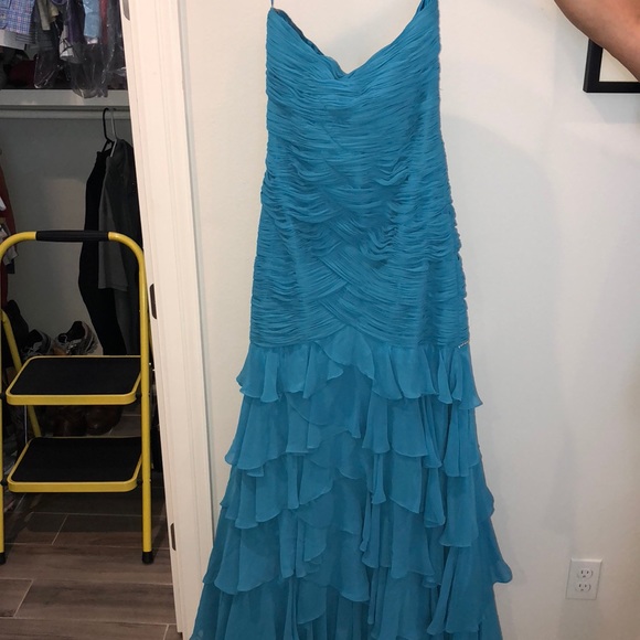 Prom or Pageant Gown - Picture 2 of 6